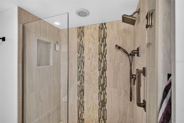 602 LIME AVENUE 101, Clearwater, FL 33756