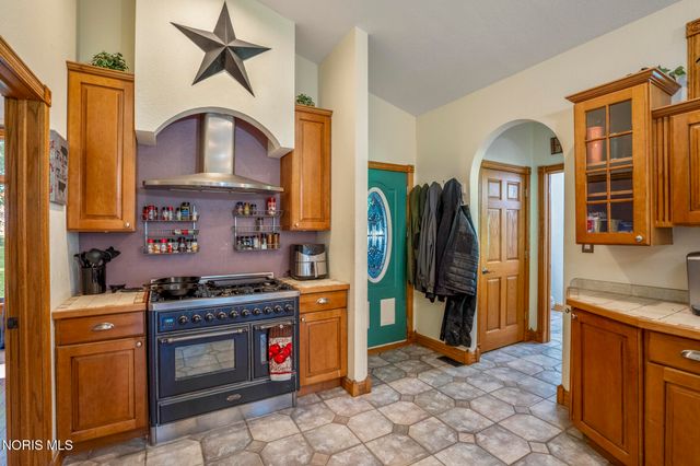 1189 Ottawa Road, Genoa, OH 43430