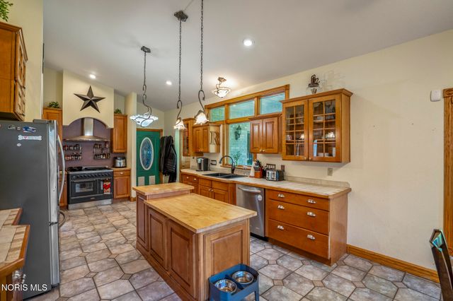 1189 Ottawa Road, Genoa, OH 43430