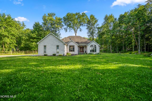 1189 Ottawa Road, Genoa, OH 43430