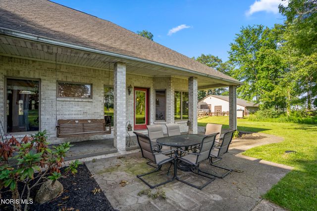 1189 Ottawa Road, Genoa, OH 43430