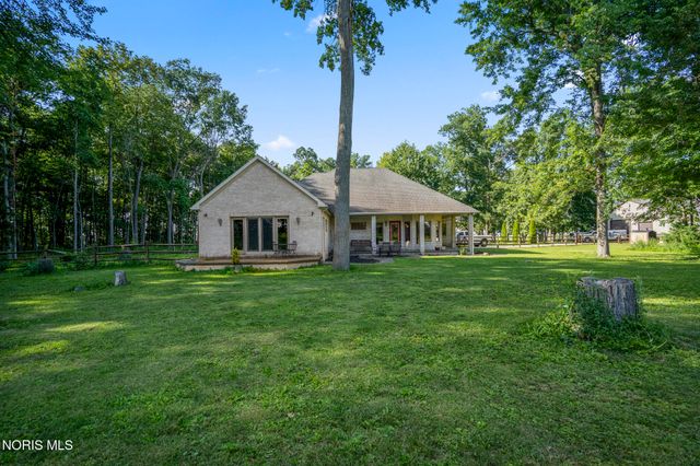 1189 Ottawa Road, Genoa, OH 43430
