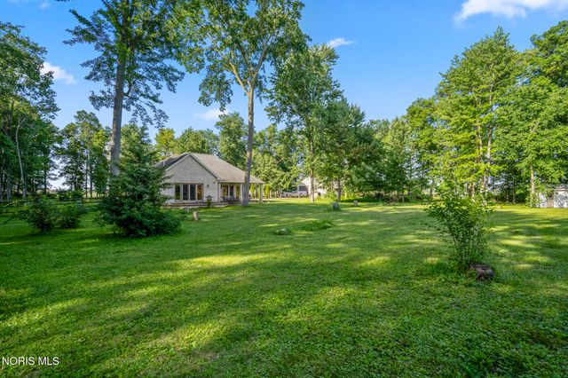 1189 Ottawa Road, Genoa, OH 43430
