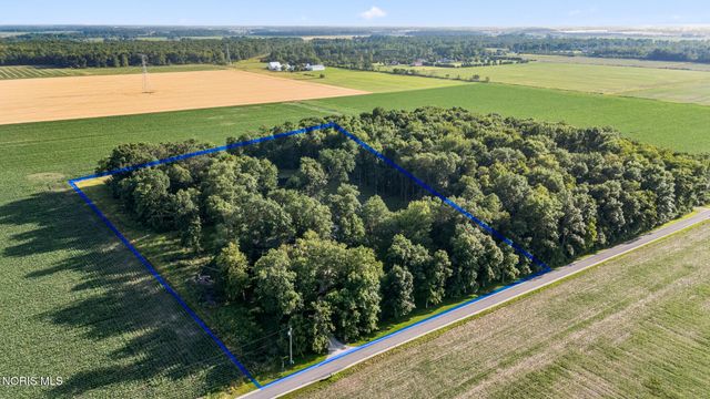 1189 Ottawa Road, Genoa, OH 43430