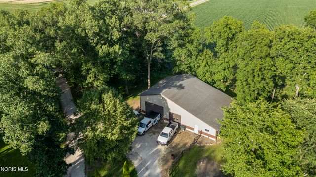 1189 Ottawa Road, Genoa, OH 43430