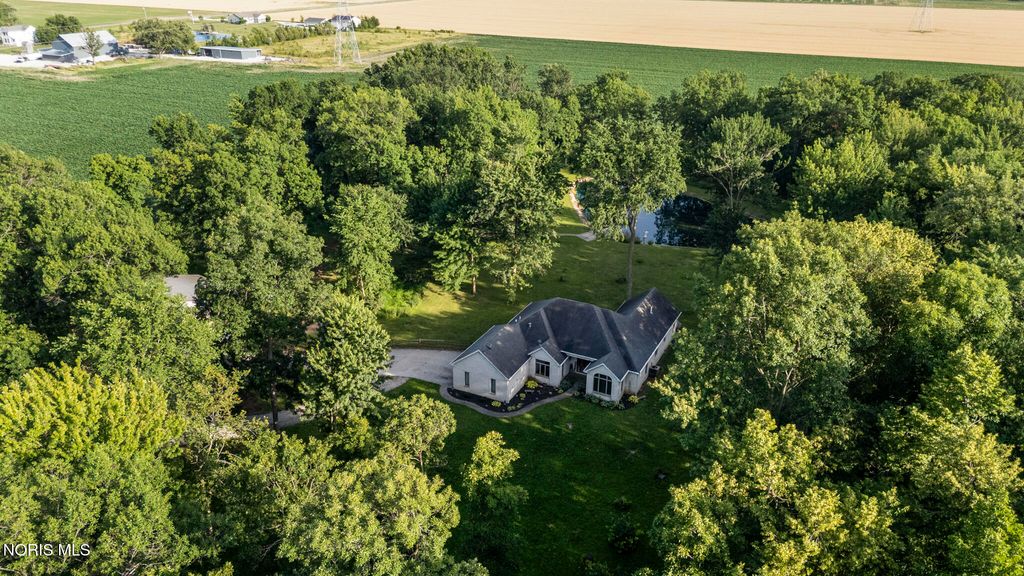 1189 Ottawa Road, Genoa, OH 43430