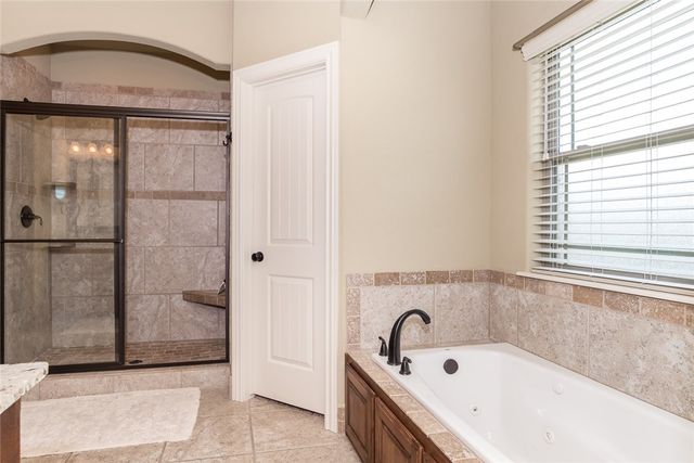5602 W Murfield Drive, Rogers, AR 72758