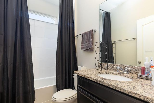 1153 SPINNING WHEEL DRIVE, Apopka, FL 32712