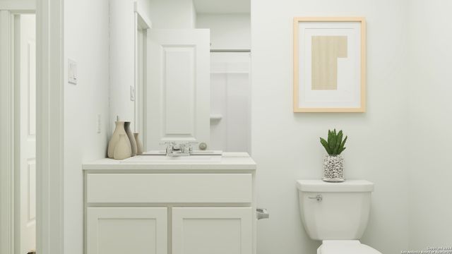 121 Alameda Dr, Fredericksburg, TX 78624