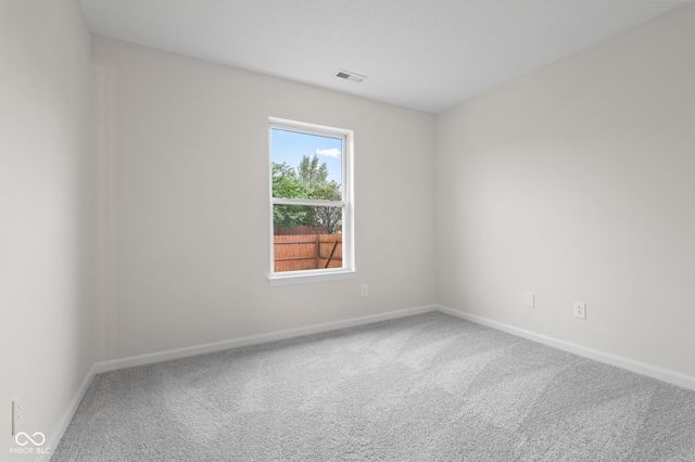 1585 Sweetwater Lane, Greenfield, IN 46140