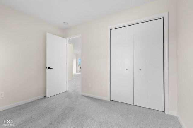 1585 Sweetwater Lane, Greenfield, IN 46140