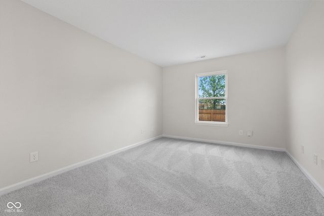 1585 Sweetwater Lane, Greenfield, IN 46140