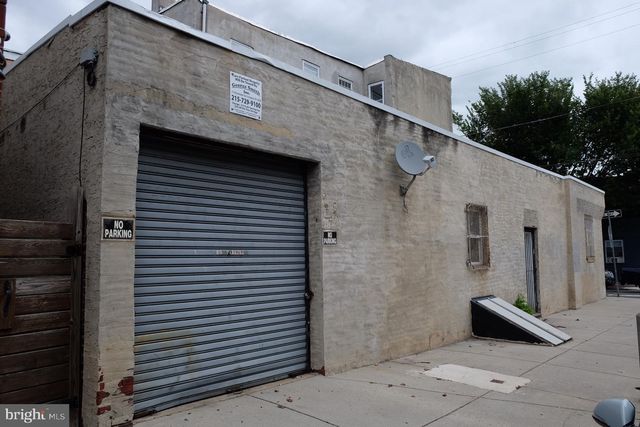 1740 S 4TH ST, Philadelphia, PA 19148