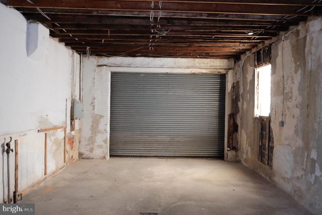 1740 S 4TH ST, Philadelphia, PA 19148