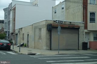 1740 S 4TH ST, Philadelphia, PA 19148
