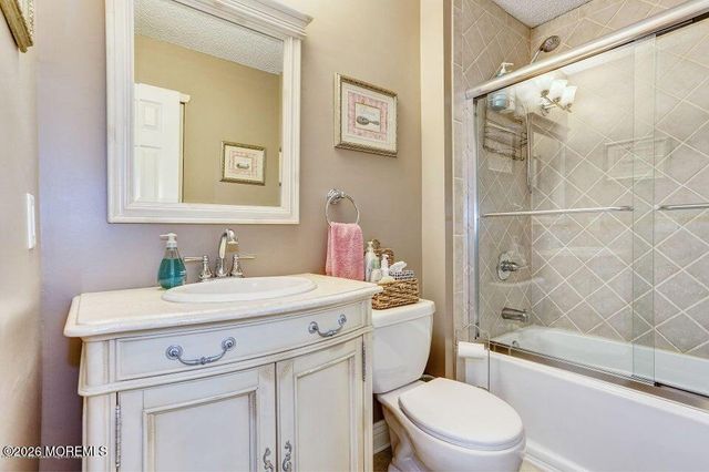 66 Secretariat Court, Tinton Falls, NJ 07724