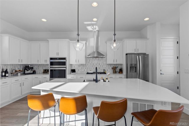 6058 N Perth Street, Aurora, CO 80019