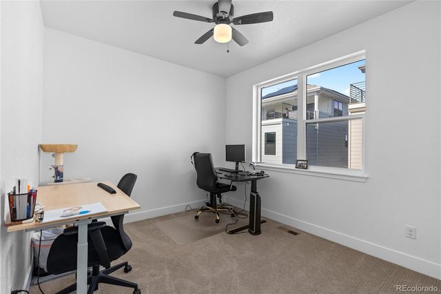 6058 N Perth Street, Aurora, CO 80019