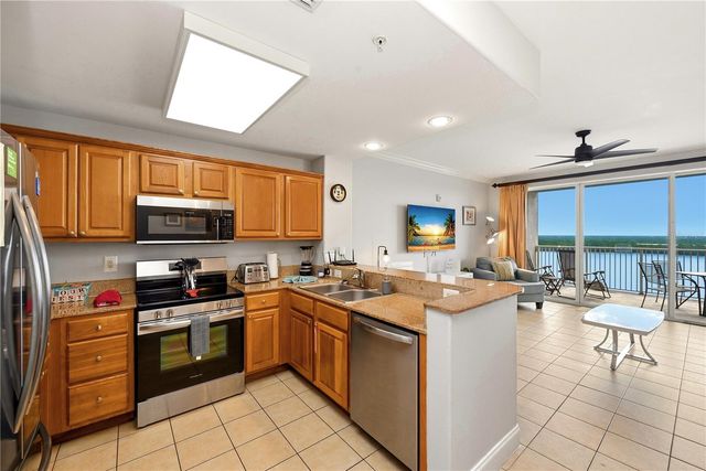 13415 BLUE HERON BEACH DRIVE 1408, Orlando, FL 32821