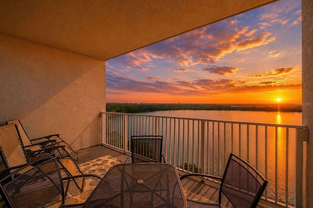 13415 BLUE HERON BEACH DRIVE 1408, Orlando, FL 32821