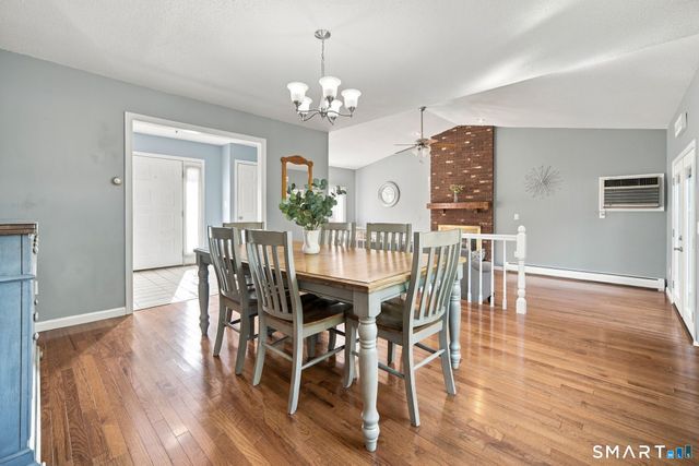 115 Kingston Drive, East Hartford, CT 06118