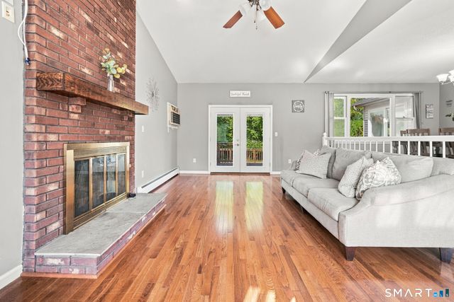 115 Kingston Drive, East Hartford, CT 06118