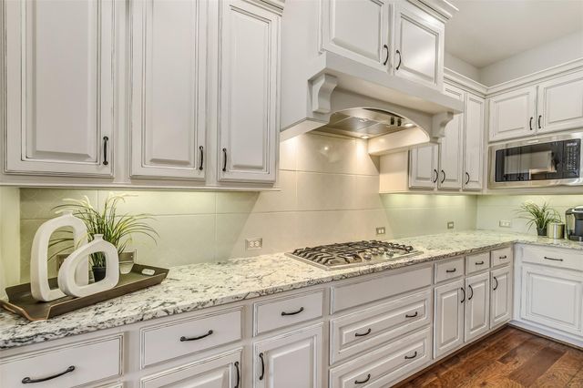 1408 Tanner Woods Lane, Friendswood, TX 77546