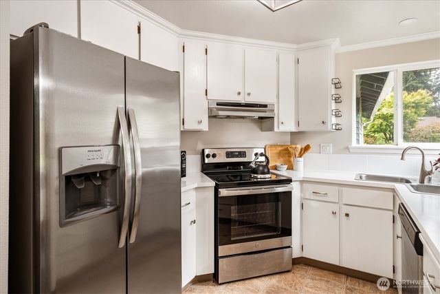 14222 61st Avenue SE, Everett, WA 98208