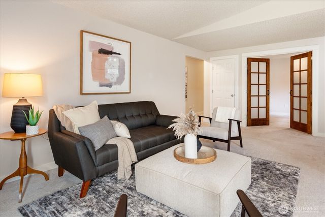 14222 61st Avenue SE, Everett, WA 98208