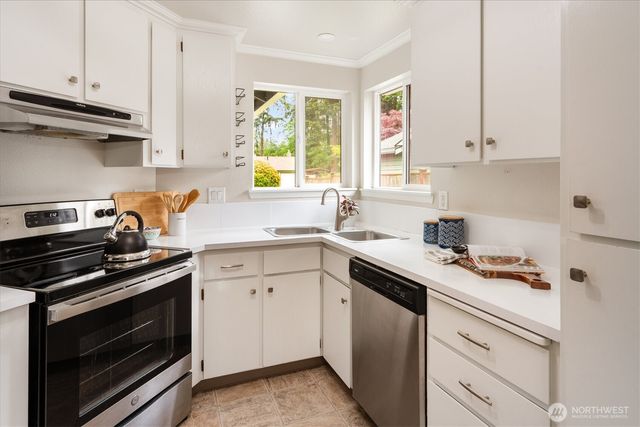 14222 61st Avenue SE, Everett, WA 98208