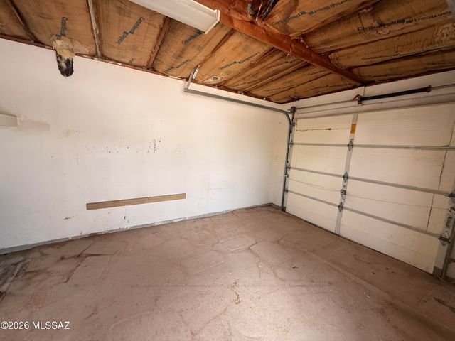2111 S Miramonte Stravenue, Tucson, AZ 85713