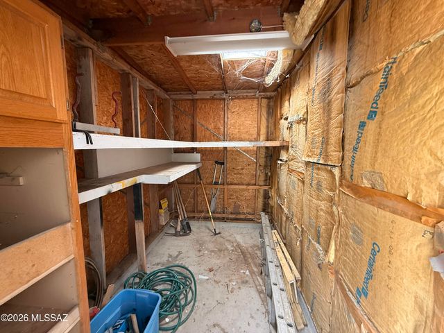 2111 S Miramonte Stravenue, Tucson, AZ 85713