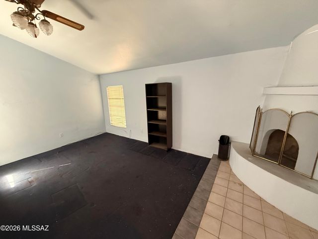 2111 S Miramonte Stravenue, Tucson, AZ 85713