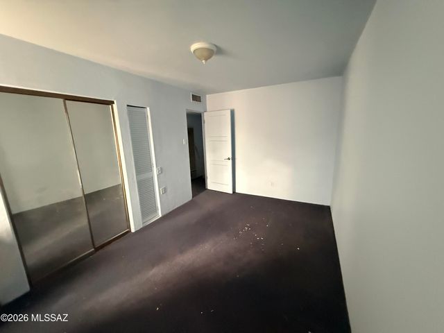 2111 S Miramonte Stravenue, Tucson, AZ 85713