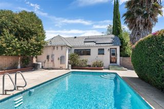 726 S Oak, Santa Ana, CA 92701