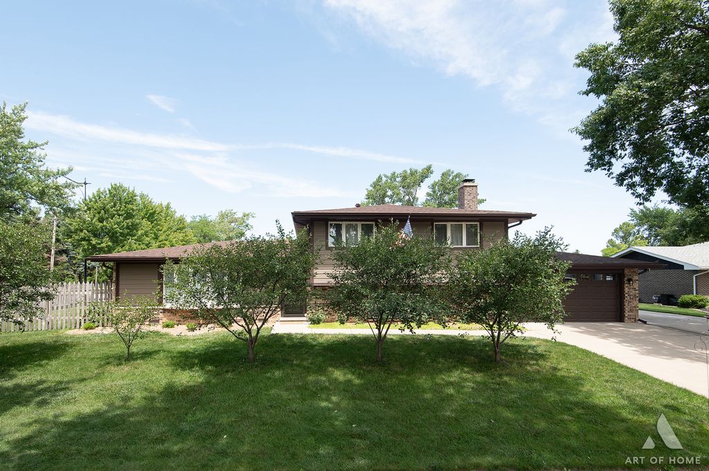 8140 W 91st Street, Hickory Hills, IL 60457 — exterior