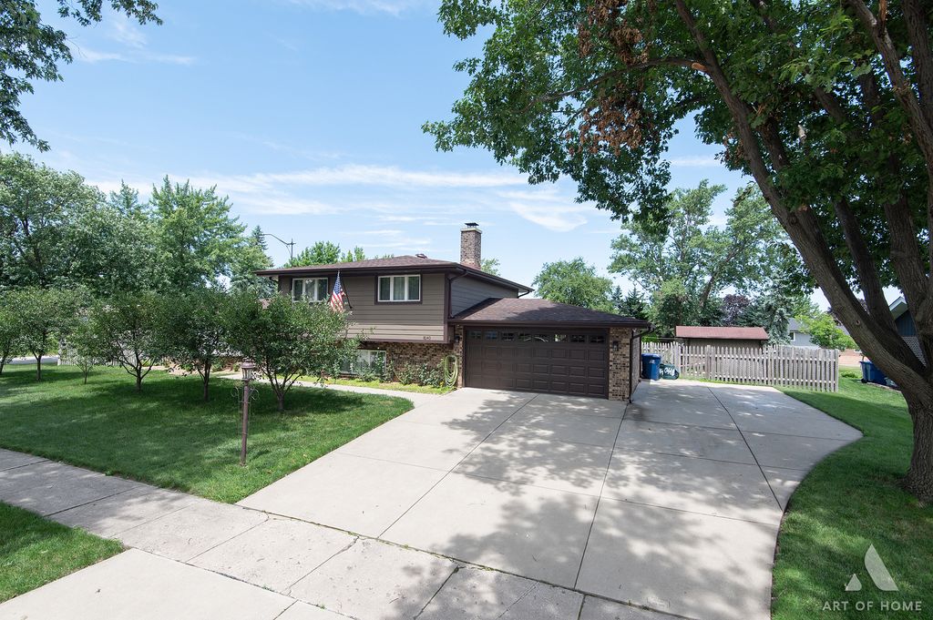 8140 W 91st Street, Hickory Hills, IL 60457 — photo 2