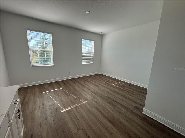 6982 ROLLING GARDENS LOOP, Groveland, FL 34736