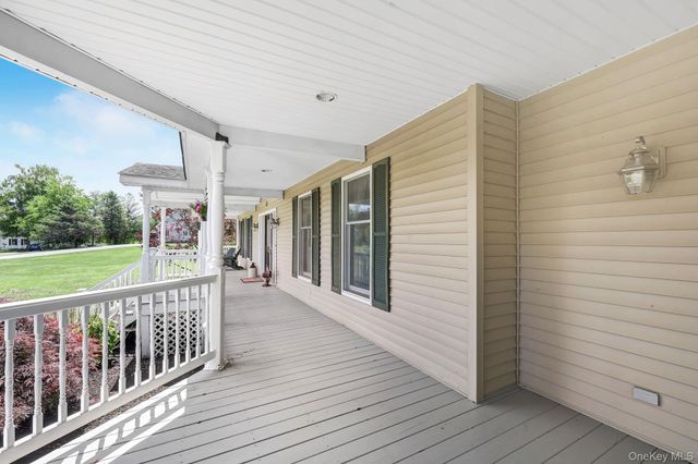 34 Stapleton Court, Middletown, NY 10940