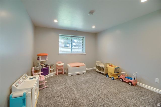 15 N 3300 W, Layton, UT 84041