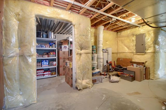 15 N 3300 W, Layton, UT 84041