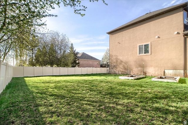15 N 3300 W, Layton, UT 84041