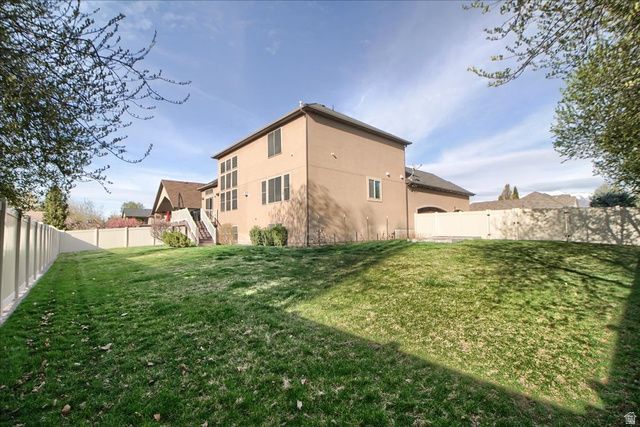 15 N 3300 W, Layton, UT 84041