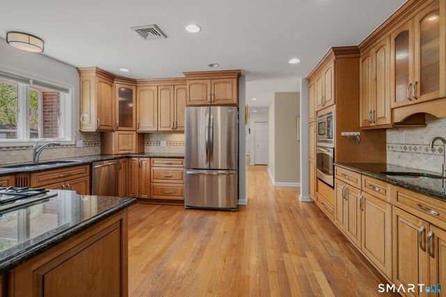 22 Collins Road, Stonington, CT 06378