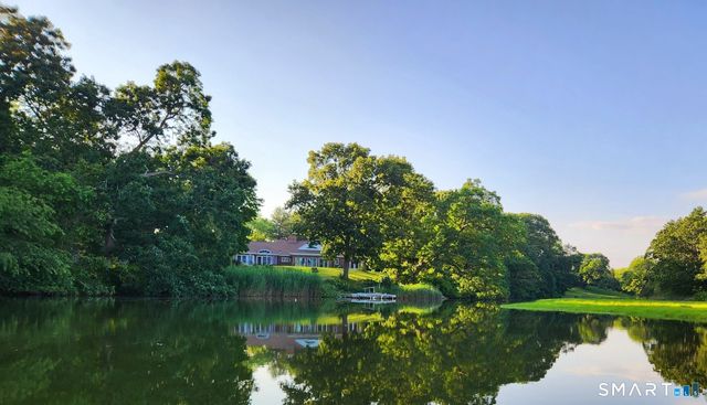 22 Collins Road, Stonington, CT 06378