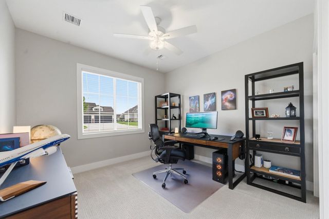 5926 E Forbes Ct., Bel Aire, KS 67220