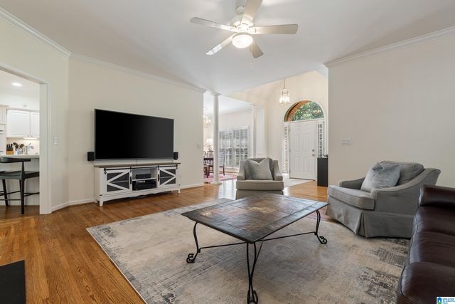 681 VILLAGE CREST CIRCLE, Hoover, AL 35226