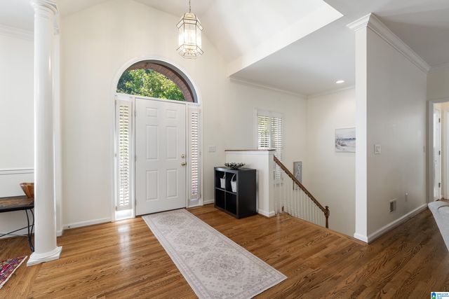 681 VILLAGE CREST CIRCLE, Hoover, AL 35226