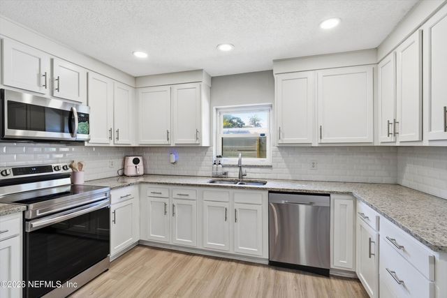 6502 BARNES Road S, Jacksonville, FL 32216