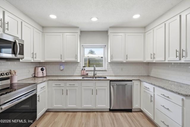 6502 BARNES Road S, Jacksonville, FL 32216